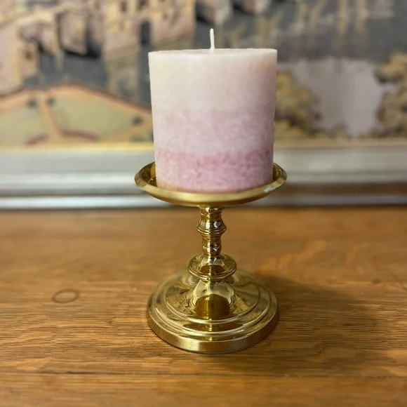 VINTAGE BRASS-STYLE CANDLE HOLDER - Picture 1 of 13